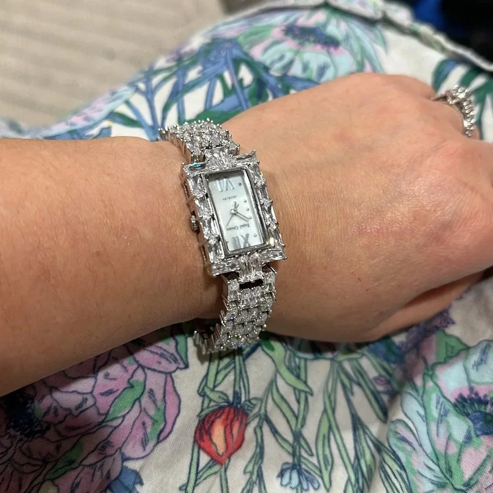 Zircon Elements Leaf Austrian Crystal Bracelet Watch NEW w